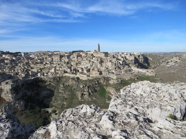 マテーラ_Matera　洞窟住居『サッシ』！”イタリアの恥”から世界遺産都市へと大逆転を果たした奇跡の町