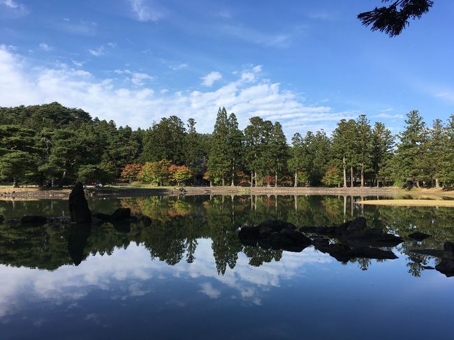 ミスチルのライブ参戦のため仙台にやってきました。<br />翌日のお休みを使って、行きたかった平泉にも足を伸ばしてみました。相棒は電動自転車です。<br />曇り空でしたが、午後には晴れ間ものぞいて良い一日になりました。