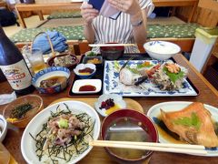 ０２．お盆休みのエクシブ初島3連泊　初島食堂街 さかや の昼食  