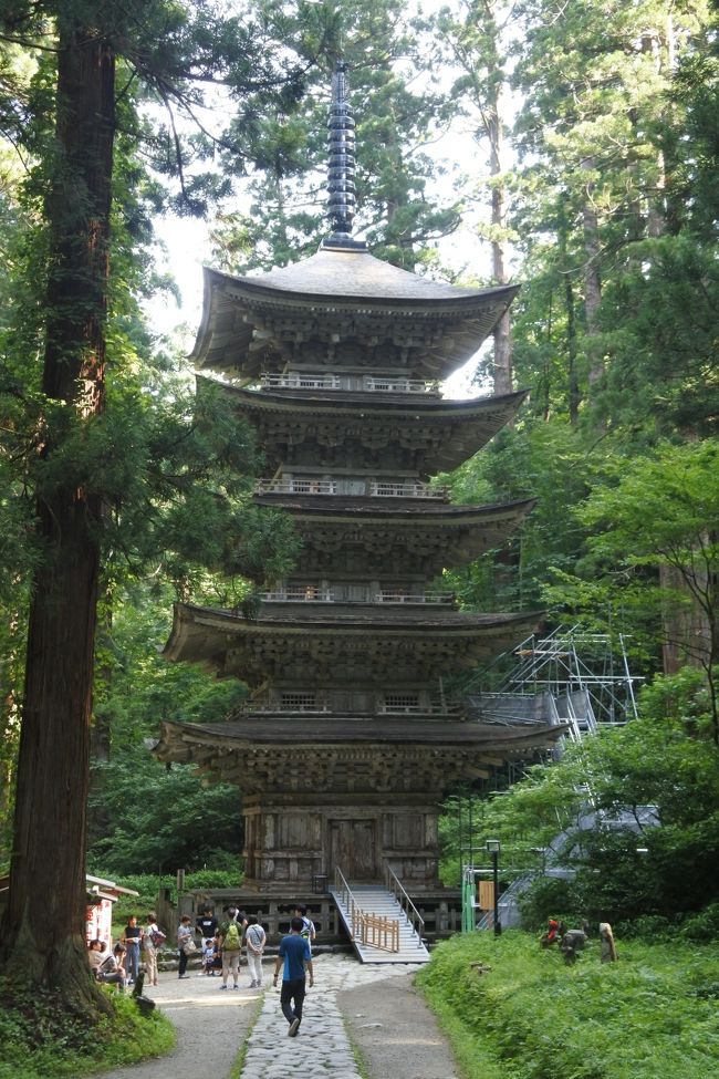 無謀なお盆休み東北旅行【その３】特別公開の羽黒山へ