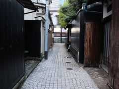 東京神楽坂散策・・歴史とモダンが共存する街、神楽坂をめぐります。