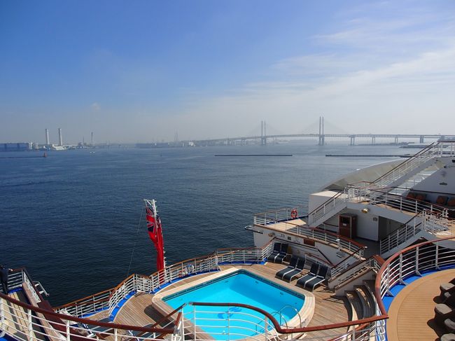 この「秋のクルーズ」旅行記はエキサイトブログ <br />https://tocblanc.exblog.jp/i21/<br />↑<br />でもUPしています<br />-----------------------------------------<br /><br />シルバーウィークsilver week のクルーズに行って来ました.<br />2018年9月12~17日のクルーズ旅行記<br /><最終回>です<br /><br />-*-*-*-*-*-*-*-*-*-*-*-*-*-*-*-*-*-*-*-**-*-*-*-*-*--*-<br /><ダイヤモンド・プリンセス>気軽にショートクルーズ<br />四日市と韓国 夏休みスペシャル<br /><br /> 1. 2018-09-12 横浜大さん橋 出港 <br /> 2. 2018-09-13 終日航海 <br /> 3. 2018-09-14 釜山(韓国)1400-2130<br /> 4. 2018-09-15 終日航海(関門海峡)<br /> 5. 2018-09-16 四日市 0800-1630 <br />★ 6. 2018-09-17 横浜大さん橋 帰着<br />*-*-*-*-*-*-*-*-*-*-*-*-*-*-*-*-*-*-*-*-*-*-*-*-*-*-*-*-<br /><br />2018-10-26 UP