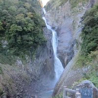 富山県・立山駅から紅葉の弥陀ヶ原と称名滝へ②