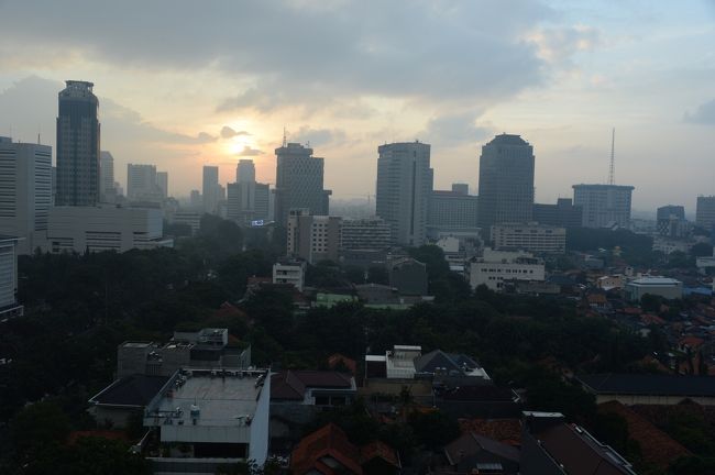 インドネシア皆既日食とボルブドゥール遺跡の旅（１）ジャカルタまで