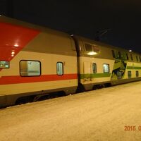 フィンランド　ロバ二エミ　から夜行列車で　ヘルシンキへ。ロバ二エミ　スキー場