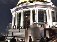 初めてのタイ　そしてスカイバー