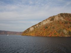 201810-04_紅葉の十和田湖　Autumn Leaves in Lake Towada (Aomori)