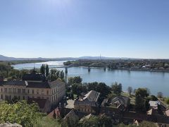 中世の街並みと世界遺産　中欧4か国ツアー　2日目　ブダペスト観光　ドナウベント地方　ドナウ川ナイトクルーズ　