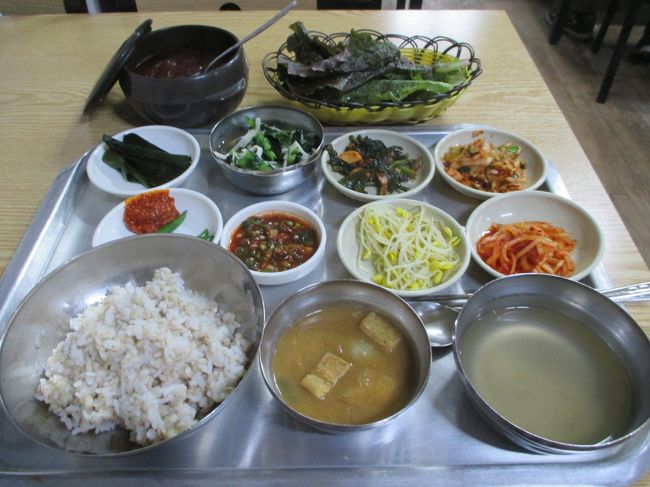 11月1日~4日まで 3泊4日、一年半ぶりの釜山を楽しんできました。<br />食べ物の総集編です。<br />店舗情報も詳しくご紹介します、参考になればうれしいです。<br />いつものように勝手に★で評価しています。