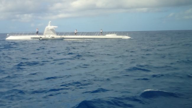 ハワイ4日目 今日も晴れです。<br /> <br />今日は初めてのサブマリン乗艦です。<br />アトランティス潜水艦ツアー ハワイの海底アドベンチャー / プレミアム・サブマリン<定員64名><br />お昼からはアラモアナでお土産買いに行きますよ。<br />