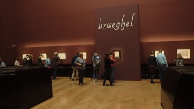 2018年10月2日から2019年1月13日まで、来年（2019年）が没後450年にあたるブリューゲル（父）の作品を世界中から集めまくった大展覧会がここ、ウィーン美術史博物館（ＫＨＭ）でやっているというので、現地の友だちと一緒に行ってみました。<br /><br />これから行こうと思われてる方に参考になればと思います。