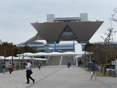 東京ビッグサイト国際展示場前の風景