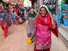 シニアのふれあい一人旅　INネパールその２　ティハールのバクタブル編②