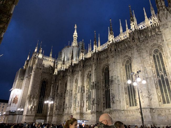 イタリアは3度目、個人手配では2回目になります<br />個人手配でイタリア旅行を考えている方の参考になればと思います<br /><br />ミラノに入り、鉄道で、フィレンツェ へ<br />途中ピサに行き、帰りはフィレンツェ から電車でローマフィウミチーノ空港に向かいました<br /><br />