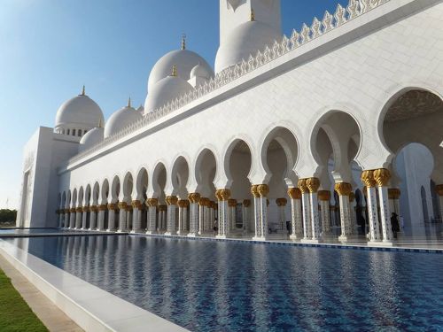 UAE・ドバイ一人旅（3日目：アブダビ観光と夜のドバイの街歩き