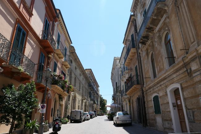 美しき南イタリア旅行♪　Vol.541(第19日）☆オルトーナ旧市街から古城へ歩く♪