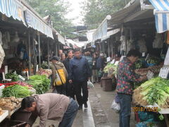 上海の楊浦区・内江路・生鮮食品市場