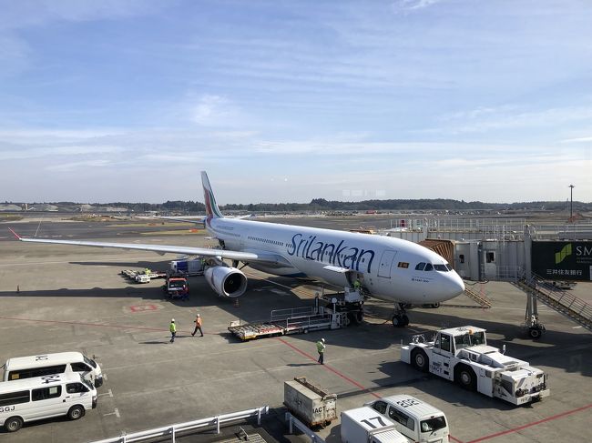 2018/11①コンスタンス ハラヴェリ モルディブ  出国-マレ到着  京成スカイライナー・スリランカ航空ビジネスクラス・フルレアイランドホテル 