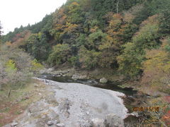 秋川渓谷「阿伎留～城山～石舟橋」紅葉狩り（３）黒茶屋～光厳寺へ。