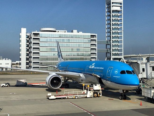 特典航空券Cクラスで行くパリ＆日帰りブリュッセル１人旅　- 1日目- 関空出発 KLMでスキポール乗り継ぎCDG