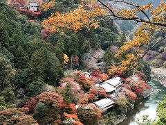 2018年11月　嵐山紅葉　おすすめの千光寺　曇りのち雨のちに虹が出た。