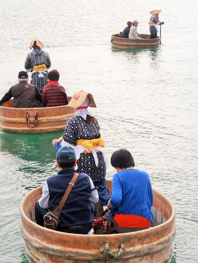 佐渡島23　小木　たらい舟-体験-（力屋観光汽船）☆湾内一周８分間/櫂-∞の字回しで