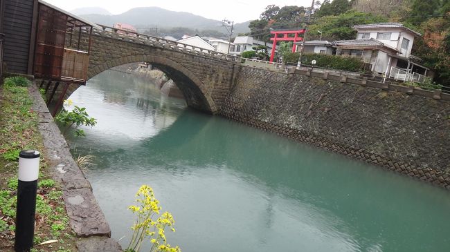 今回の旅行で訪れたかった所が、油津と飫肥<br />旅する寅さんが「第45作 寅次郎の青春」でイソウロウした所です。<br />この時の寅さんは油津に足をとめ、堀川橋のそばで理髪店の蝶子（風吹ジユン）とひょんなことから知り合い、イソウロウ生活を始めるSTORYでした。運河と橋が印象的な作品でした。そこで、<br />橋の上から運河をボケーと眺めるというのが本日の「旅の目的」です。<br />ではスタート<br />