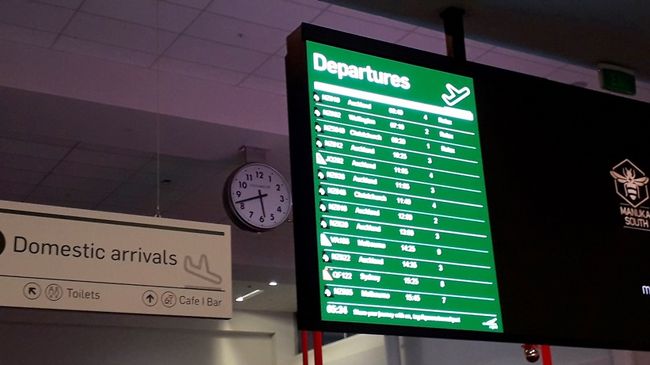 クイーンズタウン空港を早朝出発してオークランド経由で同じ日に日本へと帰国することができるNZ航空便のクイーンズタウン空港でのチャックインを実際体験してきました。