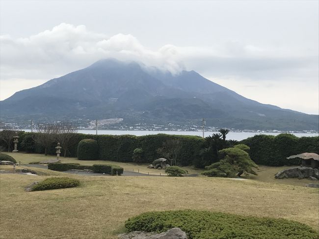 家人とふたりで２泊３日の鹿児島旅行。鹿児島には何度も訪れておりますが、指宿は初めて。今回のハイライトは開聞岳登山です。仙厳園や霧島神宮などの”定番”も一通り巡りました。<br />後半は、鹿児島市内と霧島神宮編です。