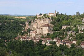 南仏の美しい村とラヴェンダー畑を巡る旅（３）断崖の聖地《ロカマドゥール》☆Rocamadour