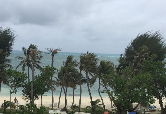 初めて行った時のキレーだった<br />マニャガハ島の海をまた見たくていざ2回目の<br />サイパンへ。時期が悪かったのか、<br />毎日曇ってたなぁ。でもカジノが出来てた！