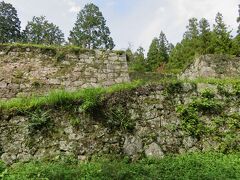 2018秋、岐阜県東南の山城(2/10)：岩村城(2)：本丸、岩村城跡、長局埋門、昇龍の井戸