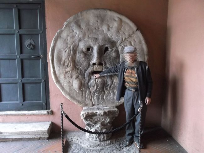 真実の口に手を食べられたくて ローマ イタリア の旅行記 ブログ By ワ チャンさん フォートラベル