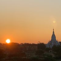 【はじめてのミャンマー2018_03】馬車で行くパガンの朝日と仏塔巡り