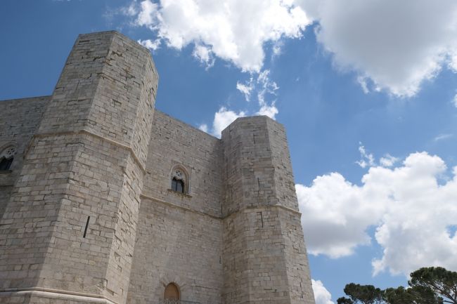 美しき南イタリア旅行♪　Vol.746(第25日）☆Castel del Monte：憧れの「カステル・デル・モンテ」夏の風景♪