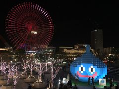 横浜みなとみらいの全館点灯２０１８　クリスマスイルミネーションと巨大スライム　