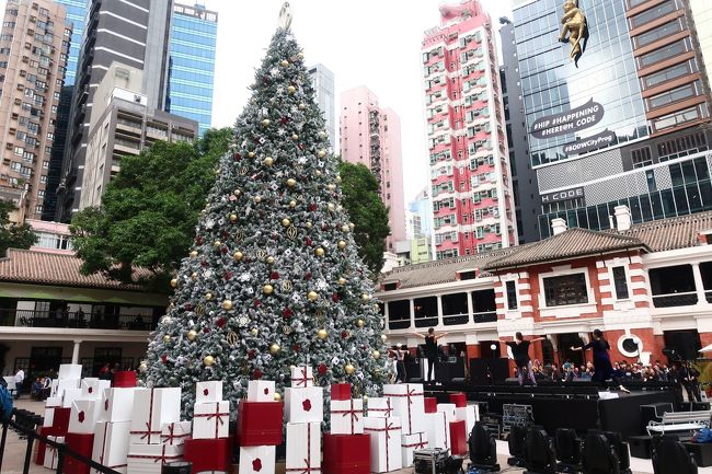 香港★クリスマス2018　香港島あちこちクリスマス風景　～Pottinger Street・大館Tai Kwun・PMQ元創方～