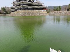 松本_Matsumoto　烏(からす)城！アルプスに映える漆黒の名城と、情緒あふれる城下町