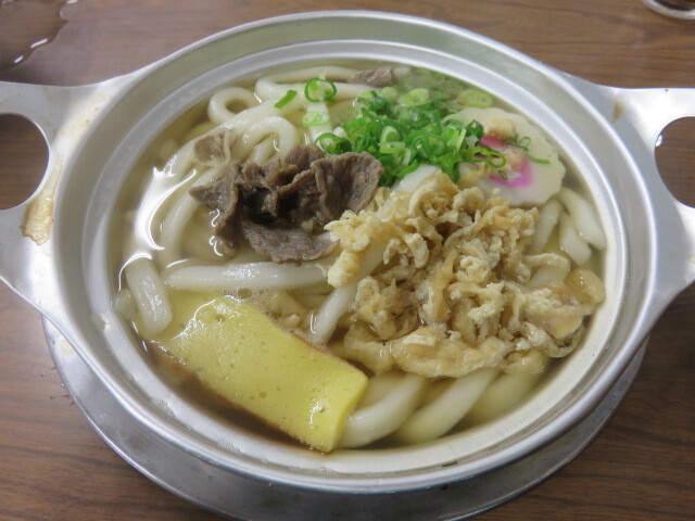 新年の四国（２）伊予鉄路面電車で松山ソウルフード・鍋焼きうどん「ことり」へ