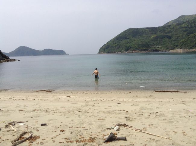 中通島二日目。寒いけど泳ぎました。