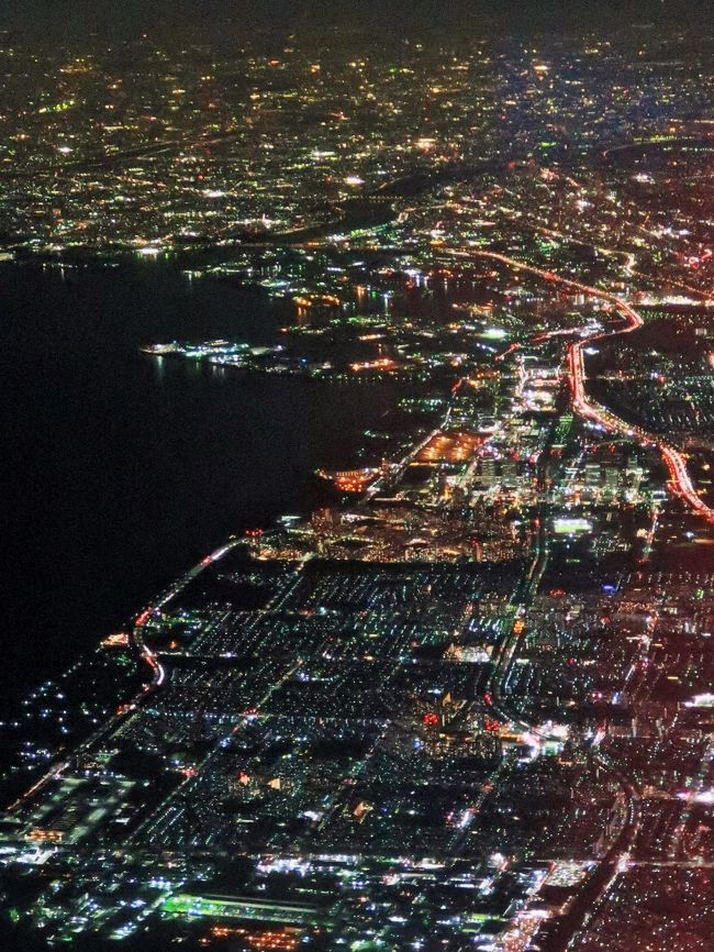 JAL556便-航跡　仙台⇒千葉⇒東京　☆夜景がきれいな東京湾岸/アクアラインも輝き