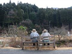 寄り道した「奥播磨かかしの里」、ウケる～