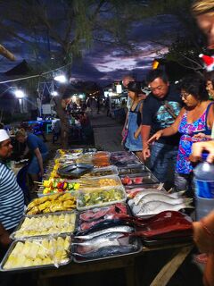 2018 年末 Gili Trawangan 食う