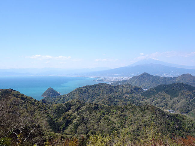 【過去旅】去年4月の旅行記です。<br /><br />家族が急遽休めることになったというので、義父母を連れて温泉宿でのんびりしようとでかけてきました。