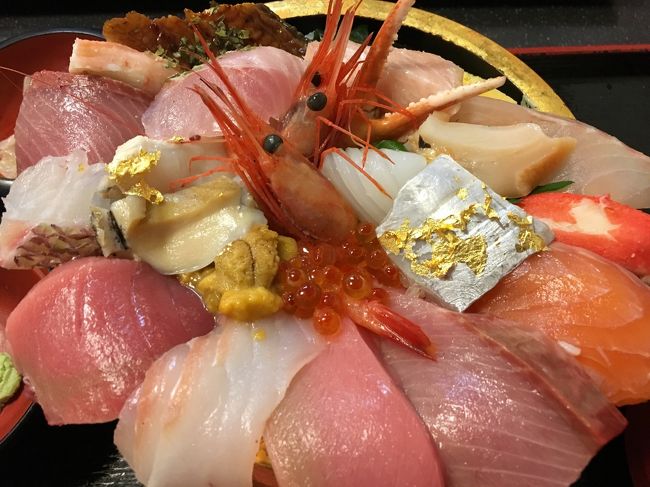 食を中心に、初めての金沢を楽しみました(^-^)<br />前編です。