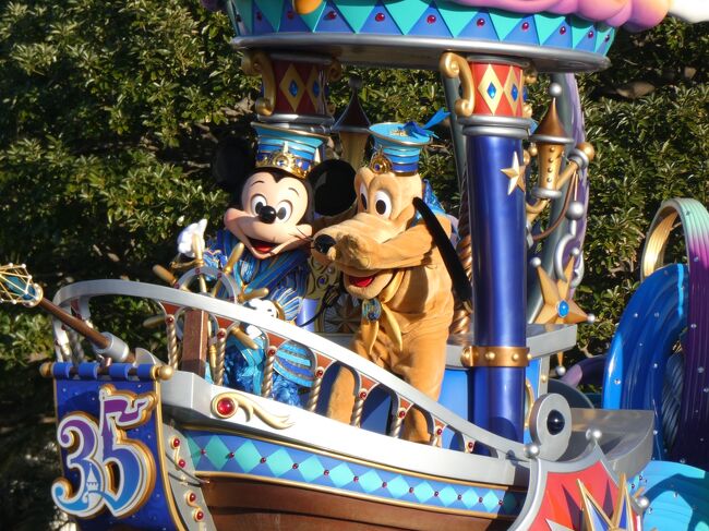 2019年がスタートし、今年も年間パスポートで東京ディズニーリゾートへ!<br />1月11日(金)から3月25日(月)まで東京ディズニーリゾート35周年 “Happiest Celebration!” GRAND FINALEと東京ディズニーシーでは、昨年に続き、ピクサー・プレイタイムが開催されてるので初日に日帰りで行ってきました。