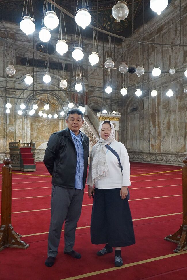 Wonder one dollar! HISエジプト８日間の旅（17）ムハンマド・アリ・モスクでラッパー兄さんのアカペラアザーンに感動する。