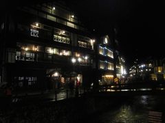 意を決して憧れの夜の銀山温泉に旅立ち、数々の願いを叶えた旅　その１