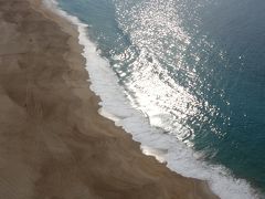 シティオ地区の展望台からナザレの海岸を見下す。絶景です。