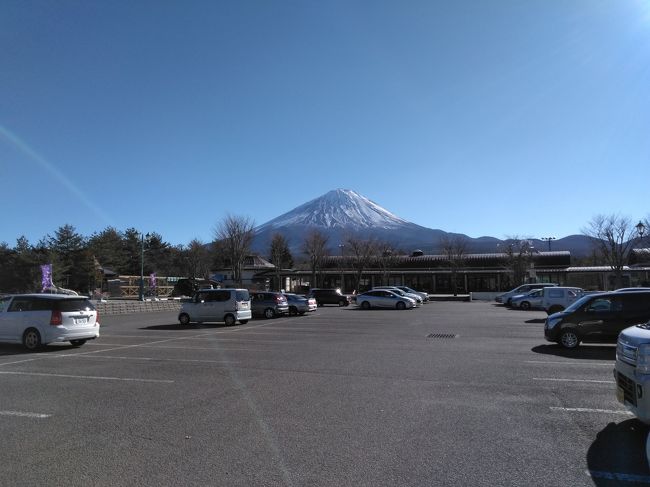 富士五湖周辺には何度も行っていて、観光というより、富士山を見るためだけに行きました。2日間とも天気がよくて、綺麗な富士山を見れました。